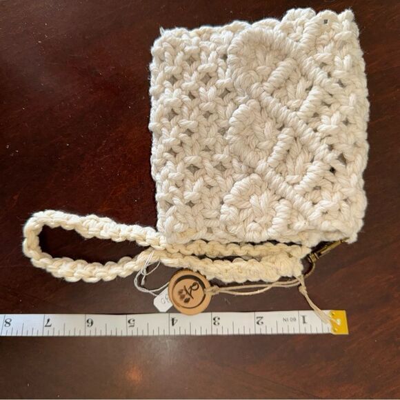 Handmade Macrame Wristlet with Textured Pattern and Wooden Charm - Picture 8 of 8